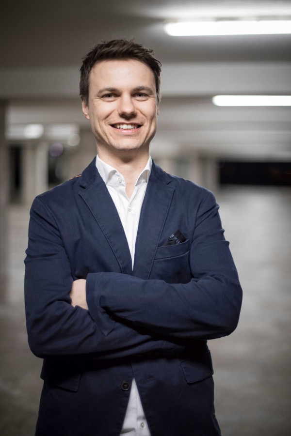 BUSINESS PORTRAIT