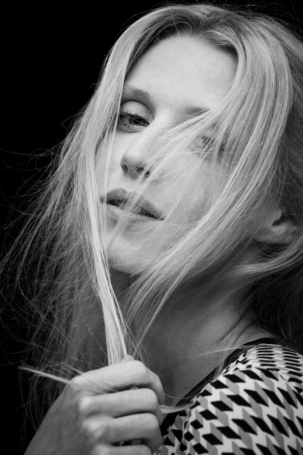EVERYDAY PEOPLE BW